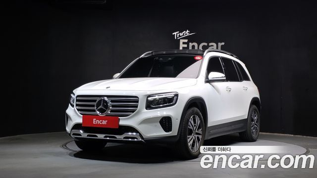 Mercedes-Benz GLB-Class 2024 — photo 1