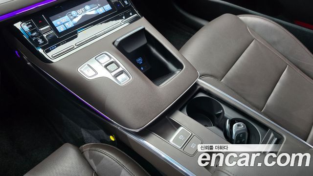 Hyundai Grandeur 2023 — photo 9
