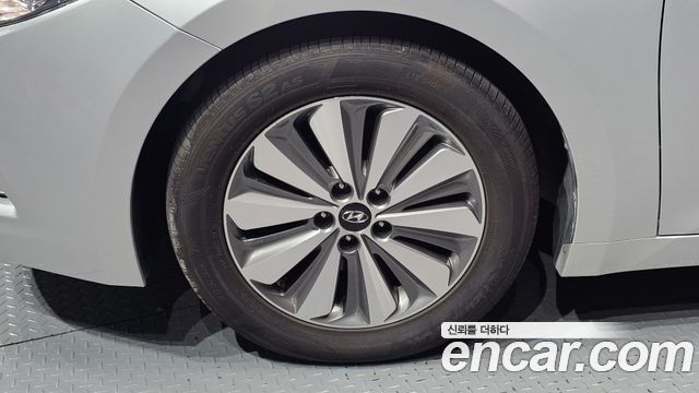 Hyundai Grandeur 2014 — photo 5