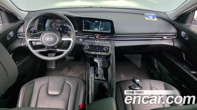 Hyundai AVANTE 2025 — photo 10