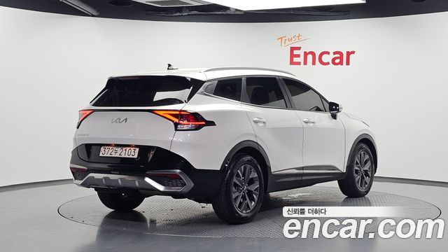 Kia Sportage 2022 — photo 2