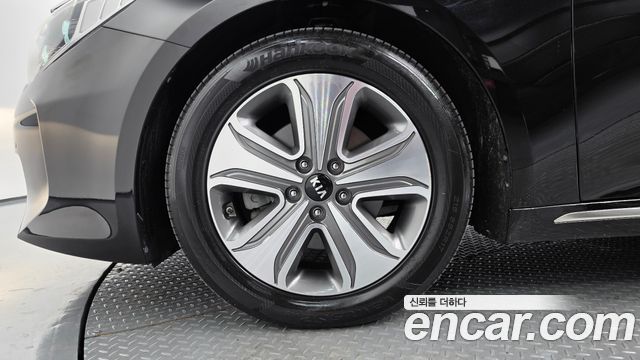 Kia K5 2016 — photo 5