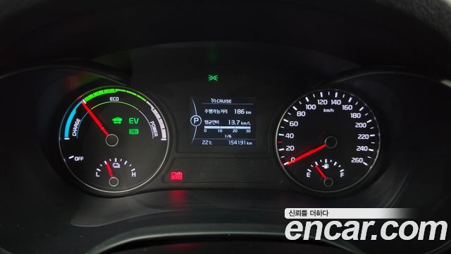 Kia K5 2016 — photo 8