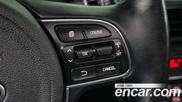 Kia K5 2016 — photo 13