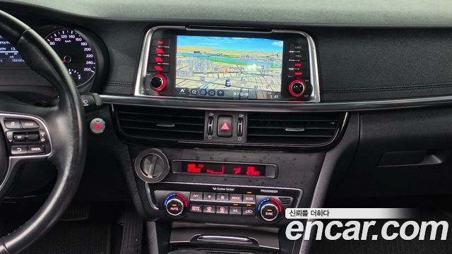 Kia K5 2016 — photo 14