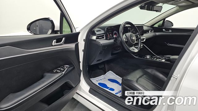 Kia K5 2021 — photo 10