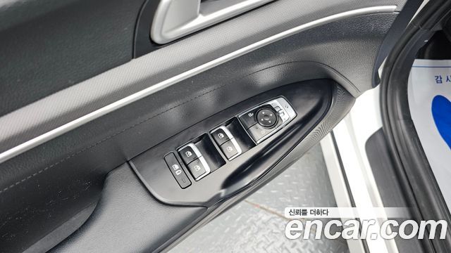 Kia K5 2021 — photo 13