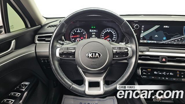 Kia K5 2021 — photo 15
