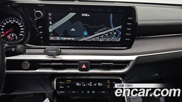 Kia K5 2021 — photo 16