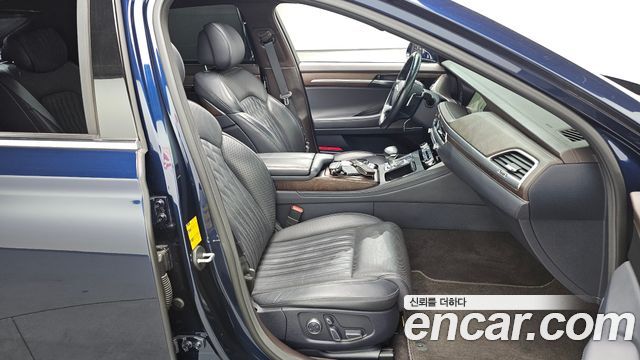 Genesis G90 2019 — photo 10