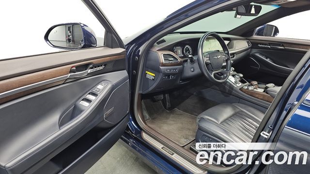 Genesis G90 2019 — photo 12