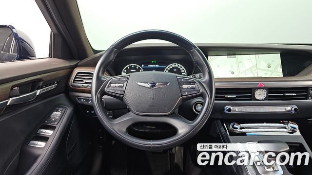 Genesis G90 2019 — photo 13