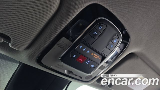 Hyundai Santafe 2023 — photo 19