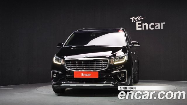 Kia Canival 2019 — photo 3