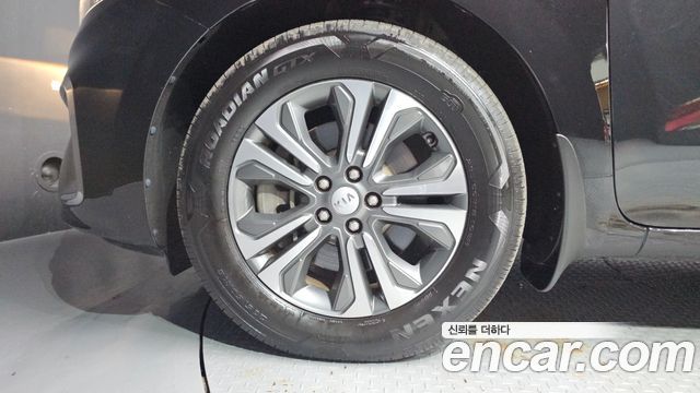 Kia Canival 2019 — photo 5