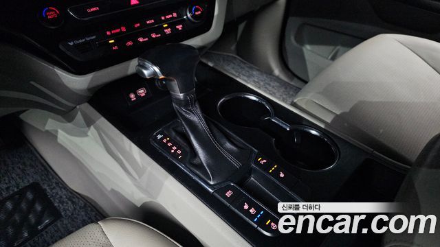 Kia Canival 2019 — photo 9