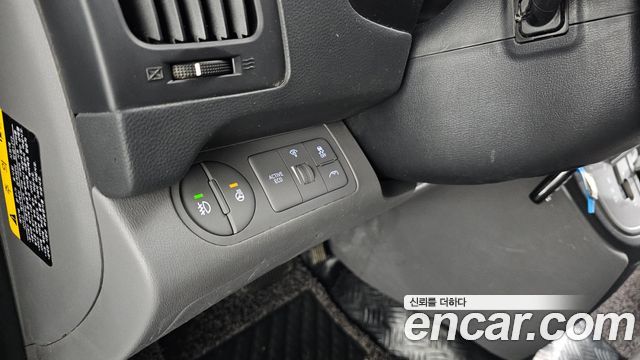 Hyundai Starex 2019 — photo 19