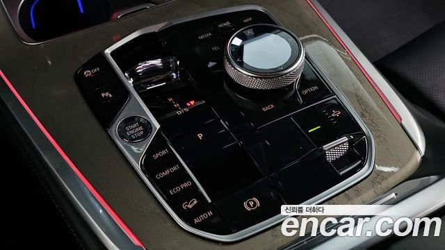 BMW X7 2024 — photo 12