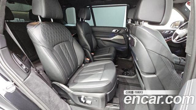 BMW X7 2024 — photo 18