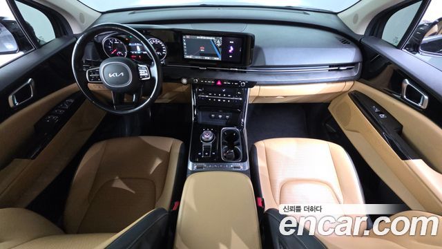 Kia Canival 2023 — photo 10
