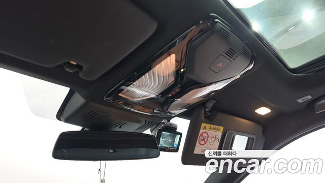 BMW 3-Series 2024 — photo 22