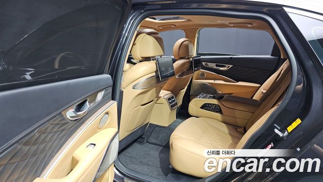 Kia K9 2023 — photo 12