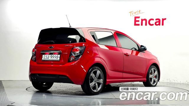 Chevrolet Korea Aveo 2015 — photo 2