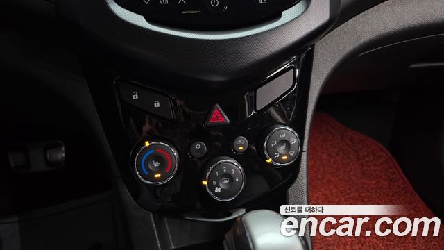 Chevrolet Korea Aveo 2015 — photo 30