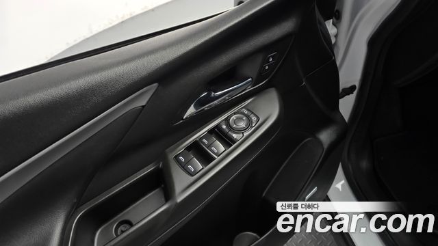 Chevrolet Korea Bolt EV 2022 — photo 18