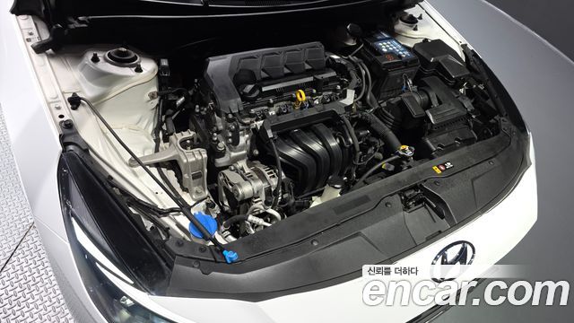Hyundai AVANTE 2021 — photo 6
