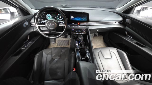 Hyundai AVANTE 2021 — photo 10