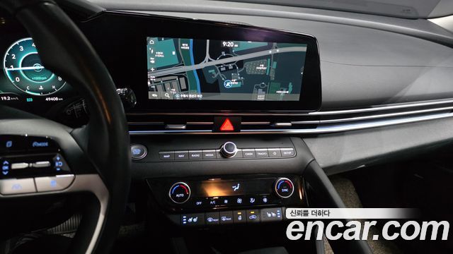 Hyundai AVANTE 2021 — photo 20
