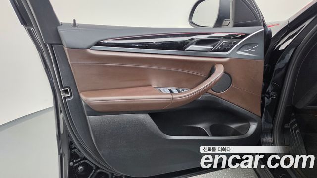 BMW X4 2022 — photo 14