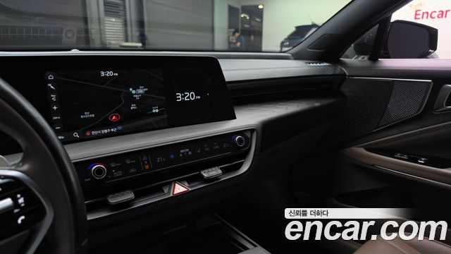 Kia K8 2022 — photo 23