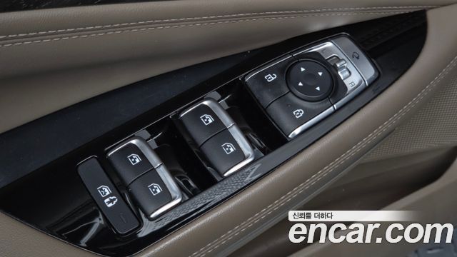 Kia K8 2022 — photo 26