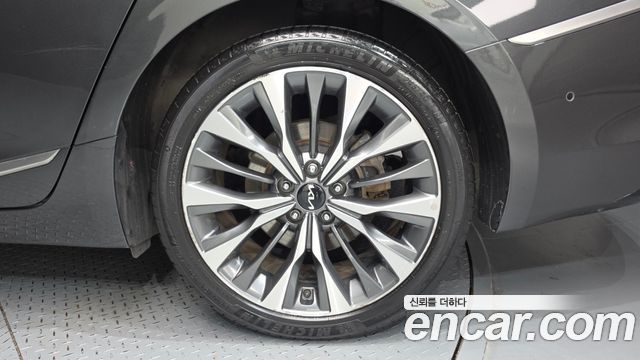 Kia K8 2022 — photo 7