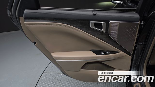 Kia K8 2022 — photo 15