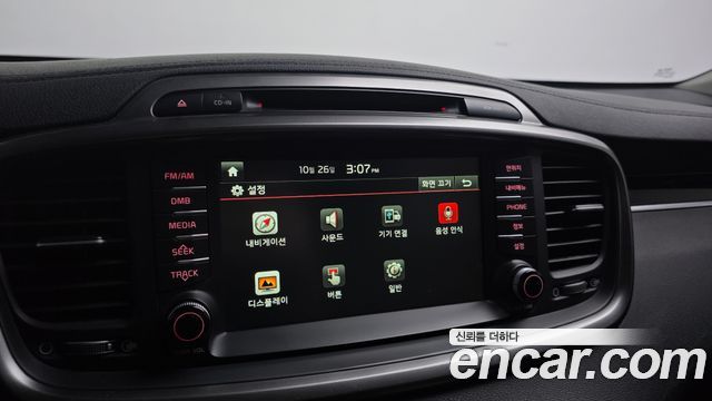 Kia Sorento 2017 — photo 15