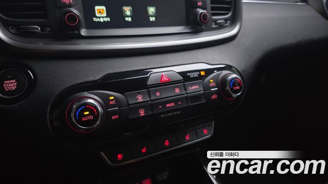 Kia Sorento 2017 — photo 16