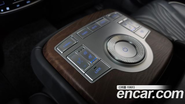 Genesis G80 2021 — photo 24
