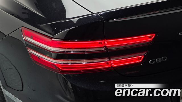 Genesis G80 2021 — photo 9