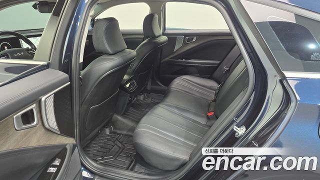 Kia K8 2023 — photo 17
