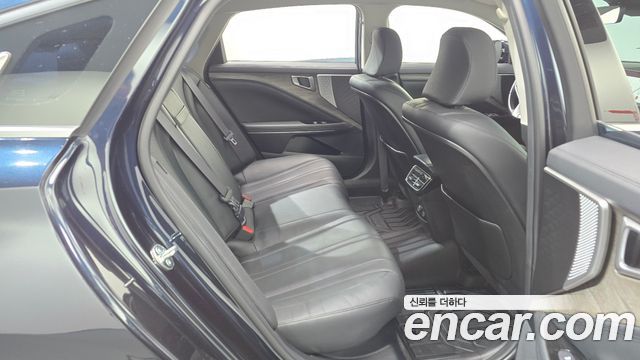 Kia K8 2023 — photo 23