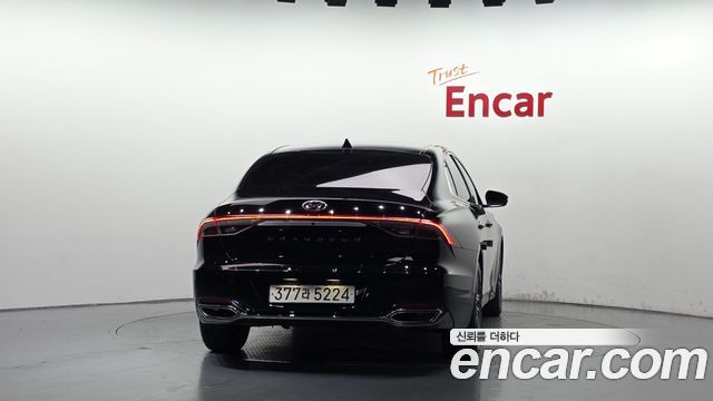 Hyundai Grandeur 2022 — photo 4