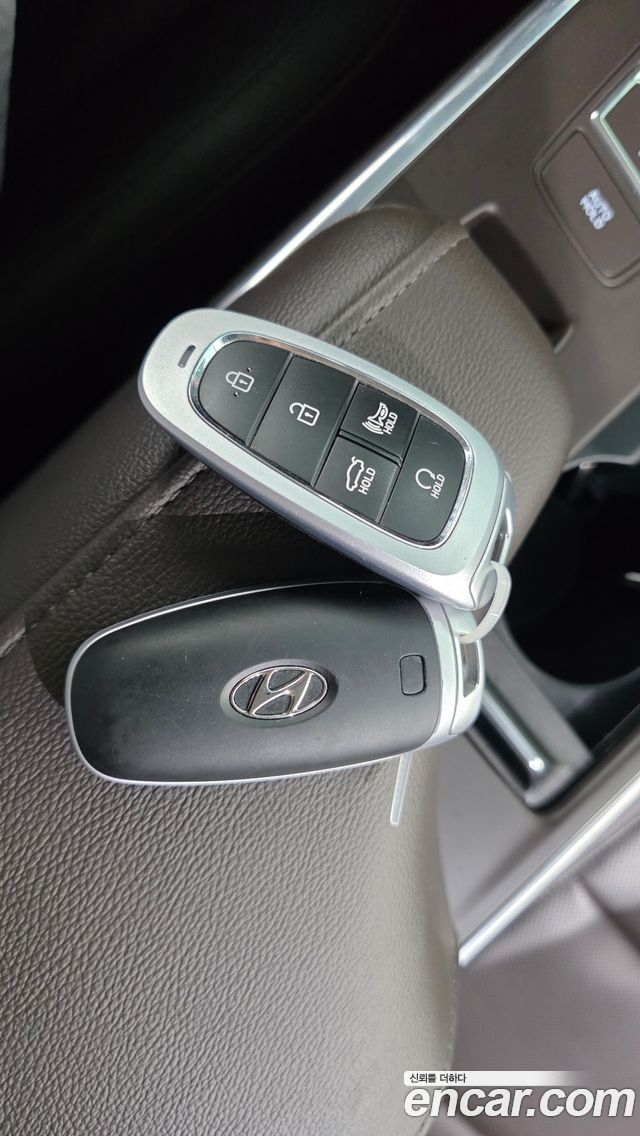 Hyundai Grandeur 2022 — photo 22