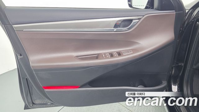 Hyundai Grandeur 2022 — photo 14