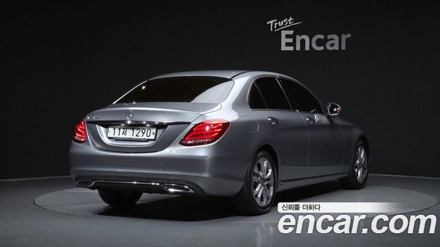 Mercedes-Benz C-Class 2016 — photo 2