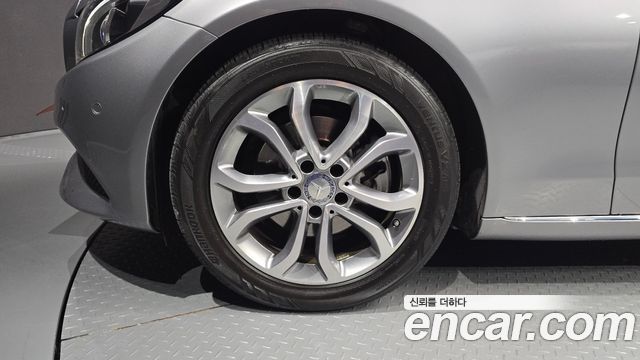 Mercedes-Benz C-Class 2016 — photo 5