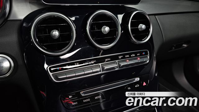 Mercedes-Benz C-Class 2016 — photo 17