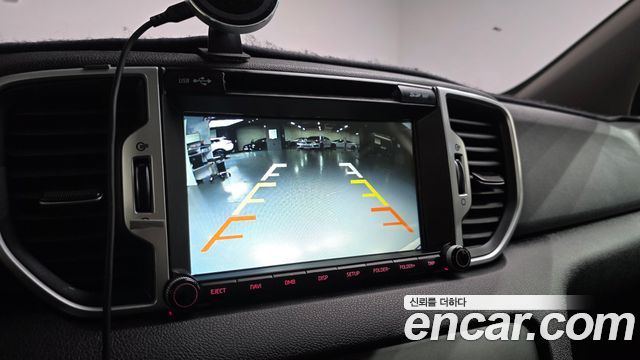 Kia Sportage 2018 — photo 21